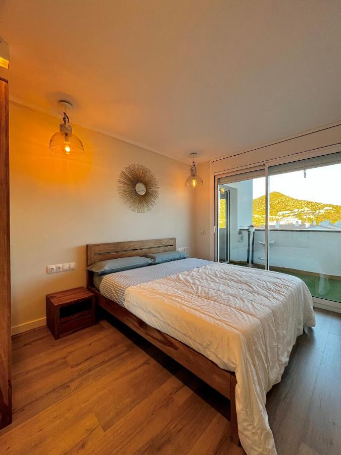 La Marina De Aiguadolc Apartment *